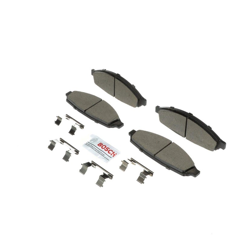 مجموعة وسادات الفرامل القرصية الخزفية الفاخرة من BOSCH BC931 - متوافقة مع مجموعة مختارة من سيارات Ford Crown Victoria؛ لينكولن تاون كار؛ ميركوري جراند ماركيز مارودر؛ أمام